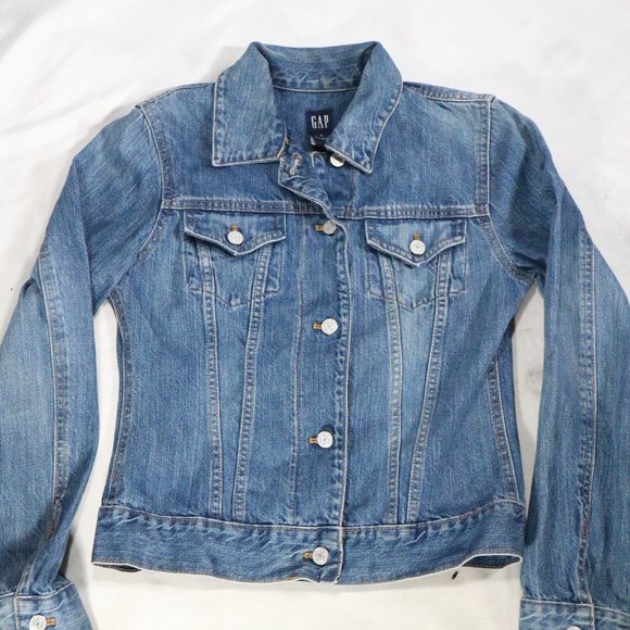 GAP Jackets & Blazers - GAP Womens Blue Jean Jacket Sz SMALL US Women